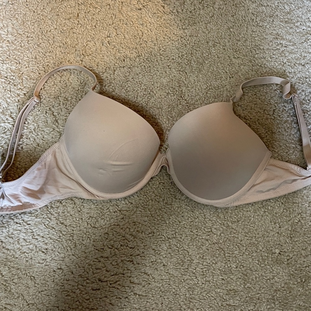Nude PINK bra